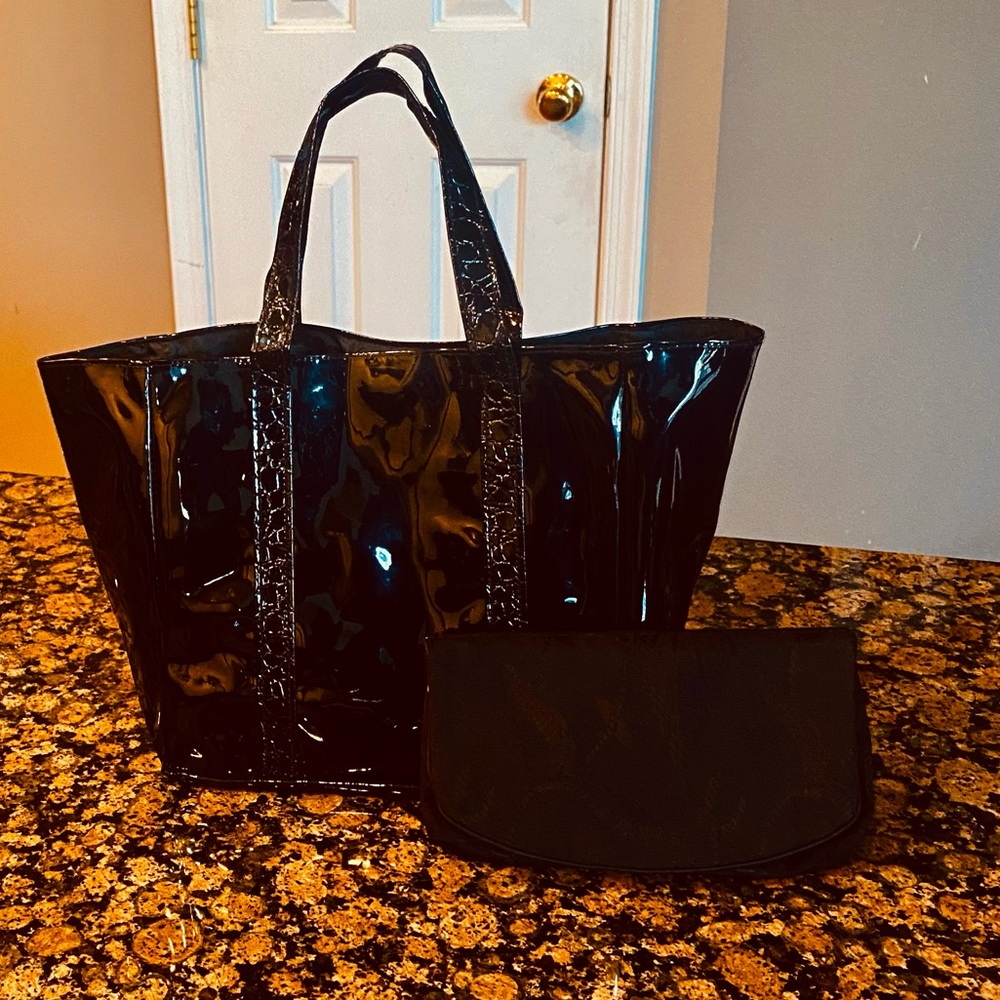 Gorgeous Mini hand  bag w detached mirrored wallet